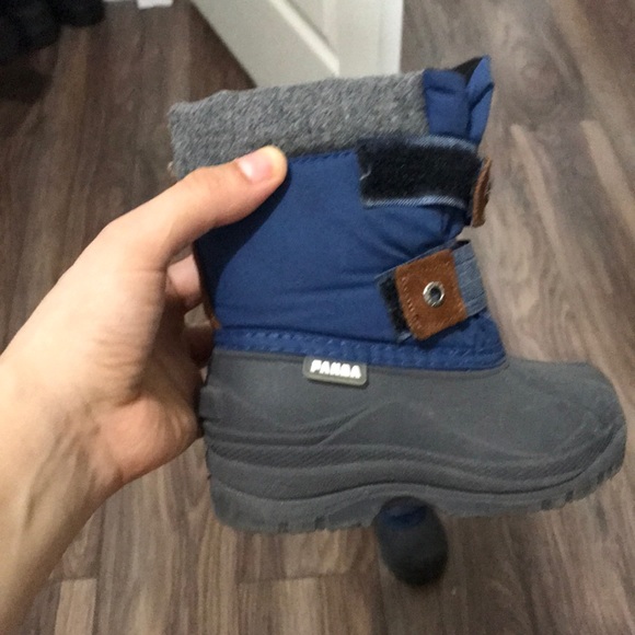 Winter boots - Picture 2 of 4